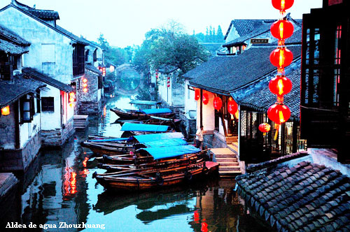 Viajar por Aldea de agua Zhouzhuang