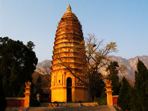 viajes shaolin pagoda songyue
