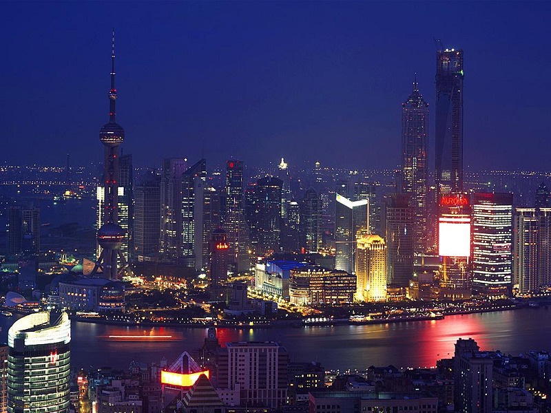 Viajar por Torre de la Perla Oriental de Shanghai